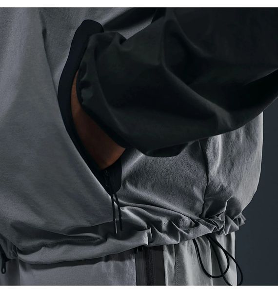 Куртка Nike Tech Woven Full Zip Windrunner HM7151-065 HM7151-065 фото