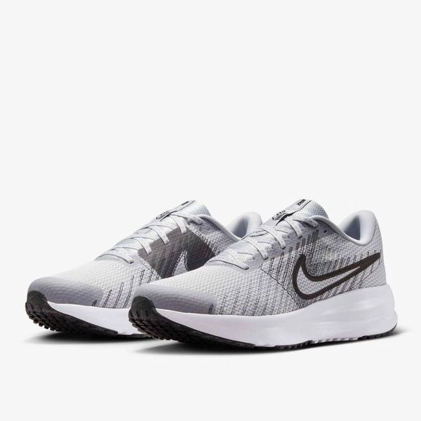 Кросівки Nike Run Defy HM9594-003 HM9594-003 фото